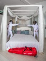 A alakú táska piros színben - Kép 2