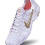 NIKE Air Zoom Fencer FEHÉR-ARANY Vívócipő