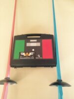 Vezetéknélküli vívó rendszer, két műanyag tőrrel